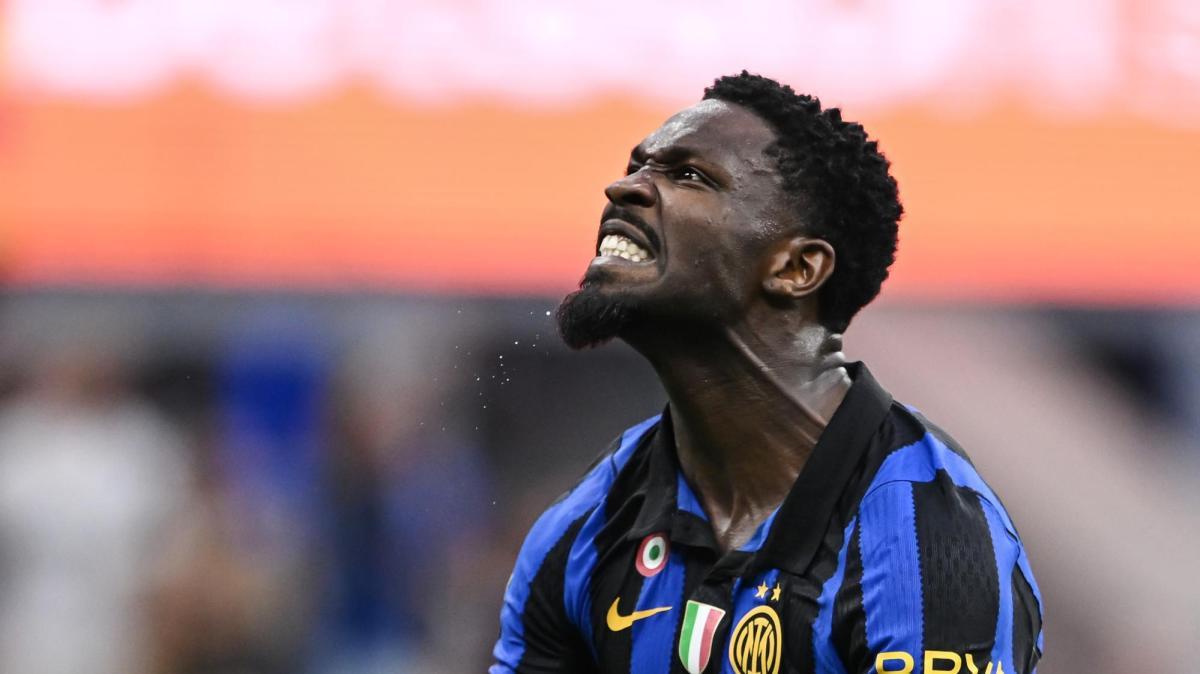 Inter-Trio im Konter: Thuram verbrennt Carboni und flankt, Corvi kann nichts machen