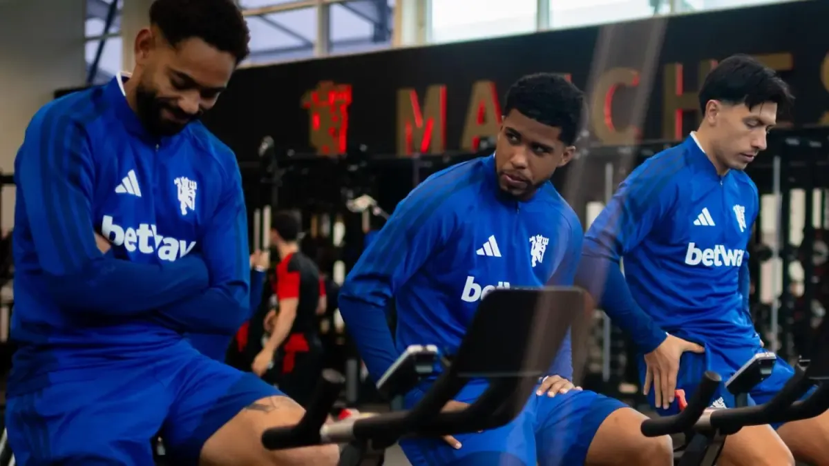 Carrick, ohne zwei Schlüsselspieler im letzten Training vor der Reise nach Madrid