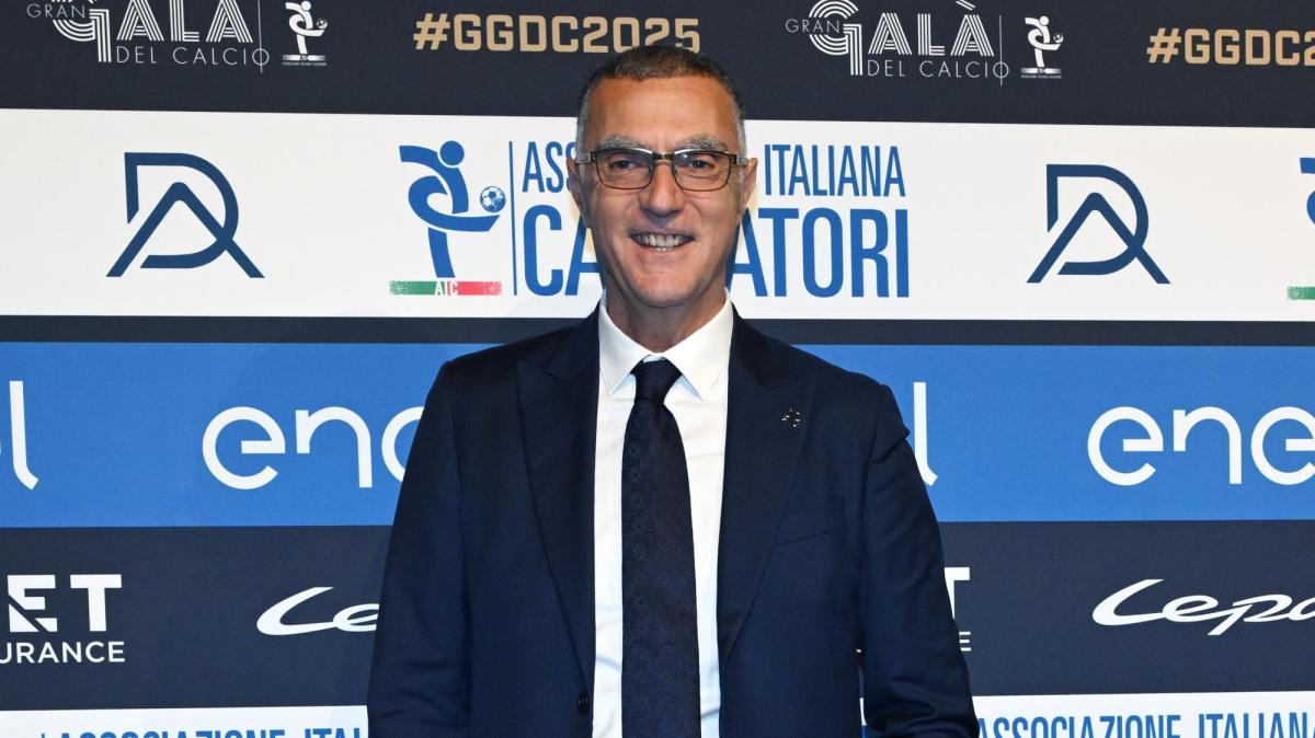 11 ottobre 1999, San Siro dà l'addio a Giuseppe Bergomi. Almeno come calciatore