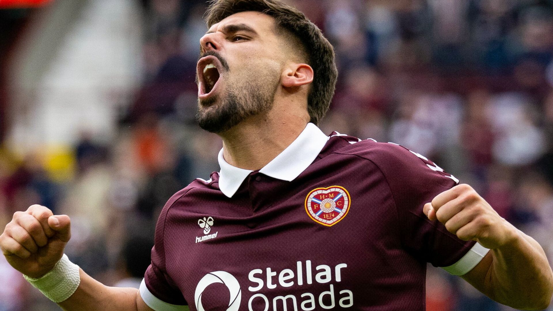 Die Fünf-Sterne-Hearts besiegen St. Mirren und holen den höchsten Heimsieg seit 2023