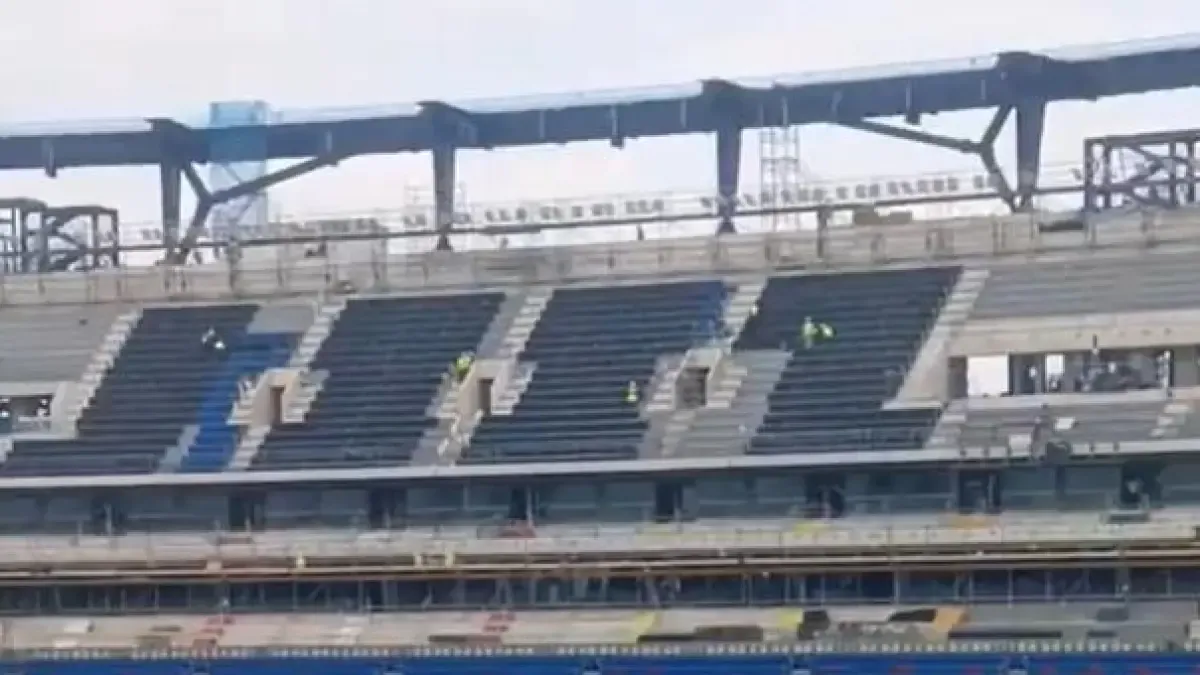 يستمر وضع المقاعد في المستوى الثالث من Spotify Camp Nou في التقدم