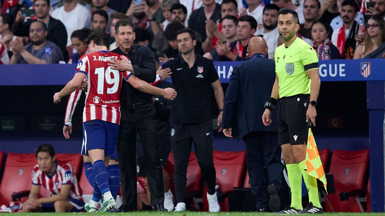 Simeone sagt, dass Álvarez näher am Spieler von Atlético sein möchte