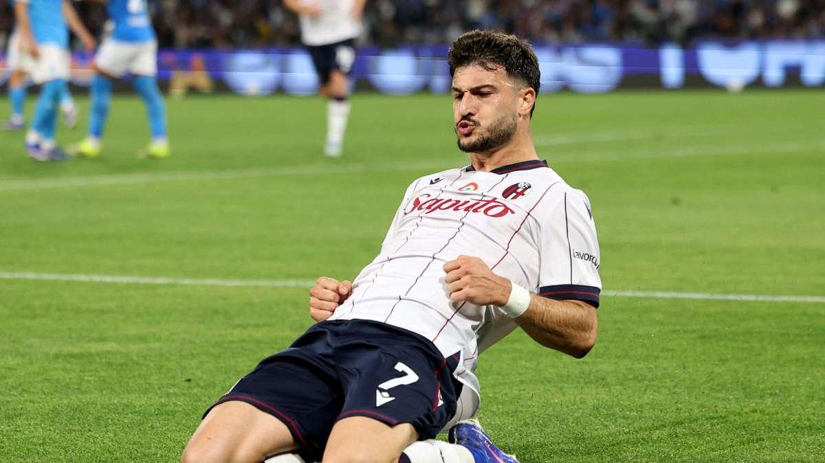 Una bicicletta di Orsonaldo trascina il Bologna a Lecce: 0-1 dopo 45 minuti, Ilic infortunato