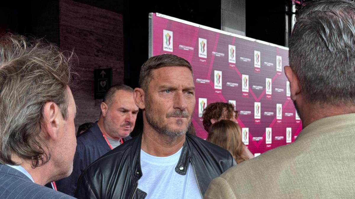 Totti: „Chivu wird bei Inter Großes leisten. Malen? Großartiger Spieler, er macht den Unterschied“