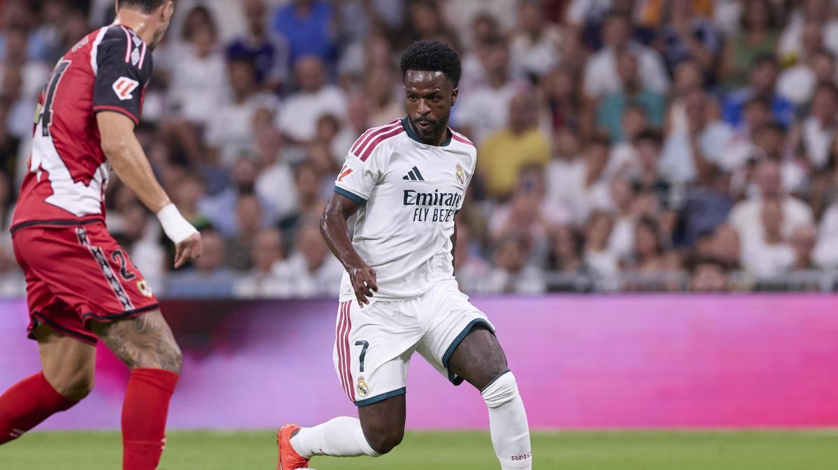 Un gol in 10 gare, Vinicius ammette il momento difficile: "I fischi non aiutano ma li capisco"