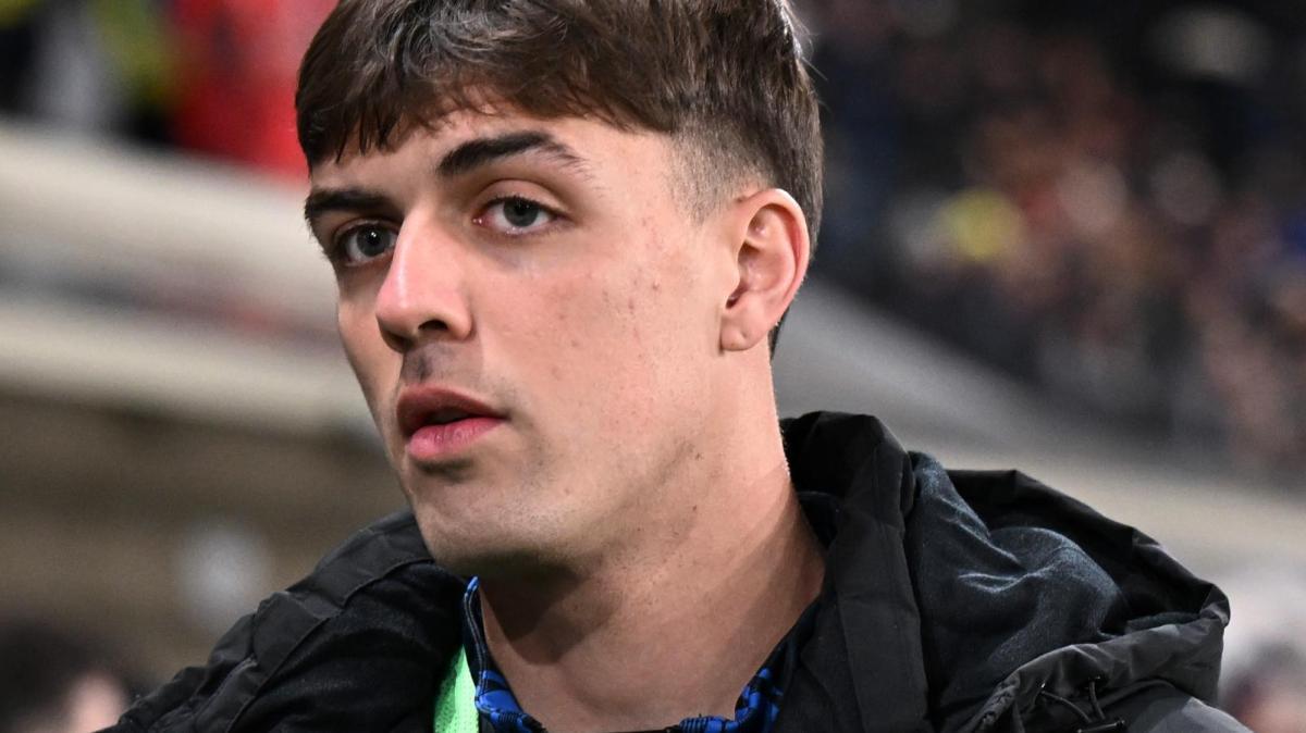 Possesso sterile Juventus, Cagliari spietato: 1-0 a fine primo tempo. Chi se non Maldini?