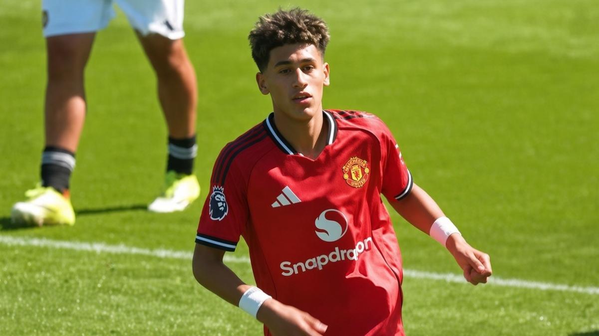 Die fünf Anträge von JJ Gabriel an Manchester United um seine Unterschrift zur Vertragsverlängerung wurden bekannt gegeben