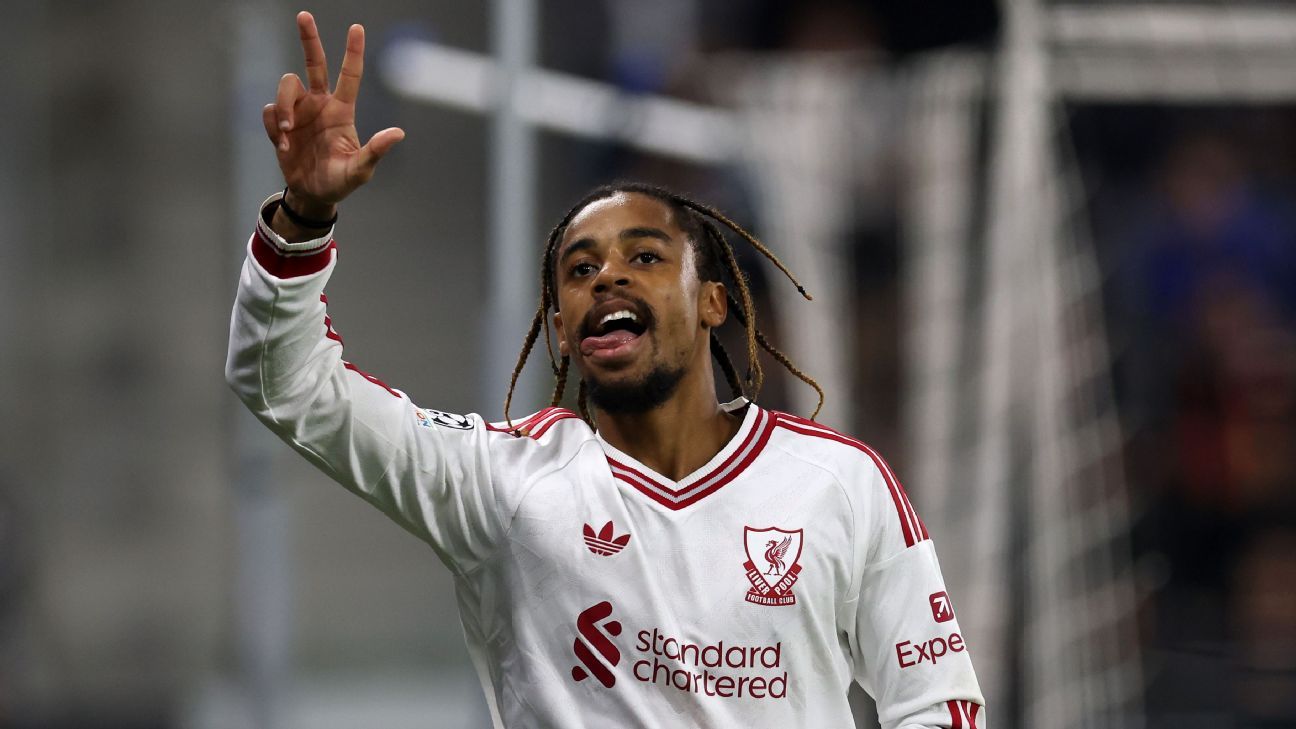 Barcola segna una tripletta per il primo gol del Liverpool nella sconfitta di 6 gol dell'UCL