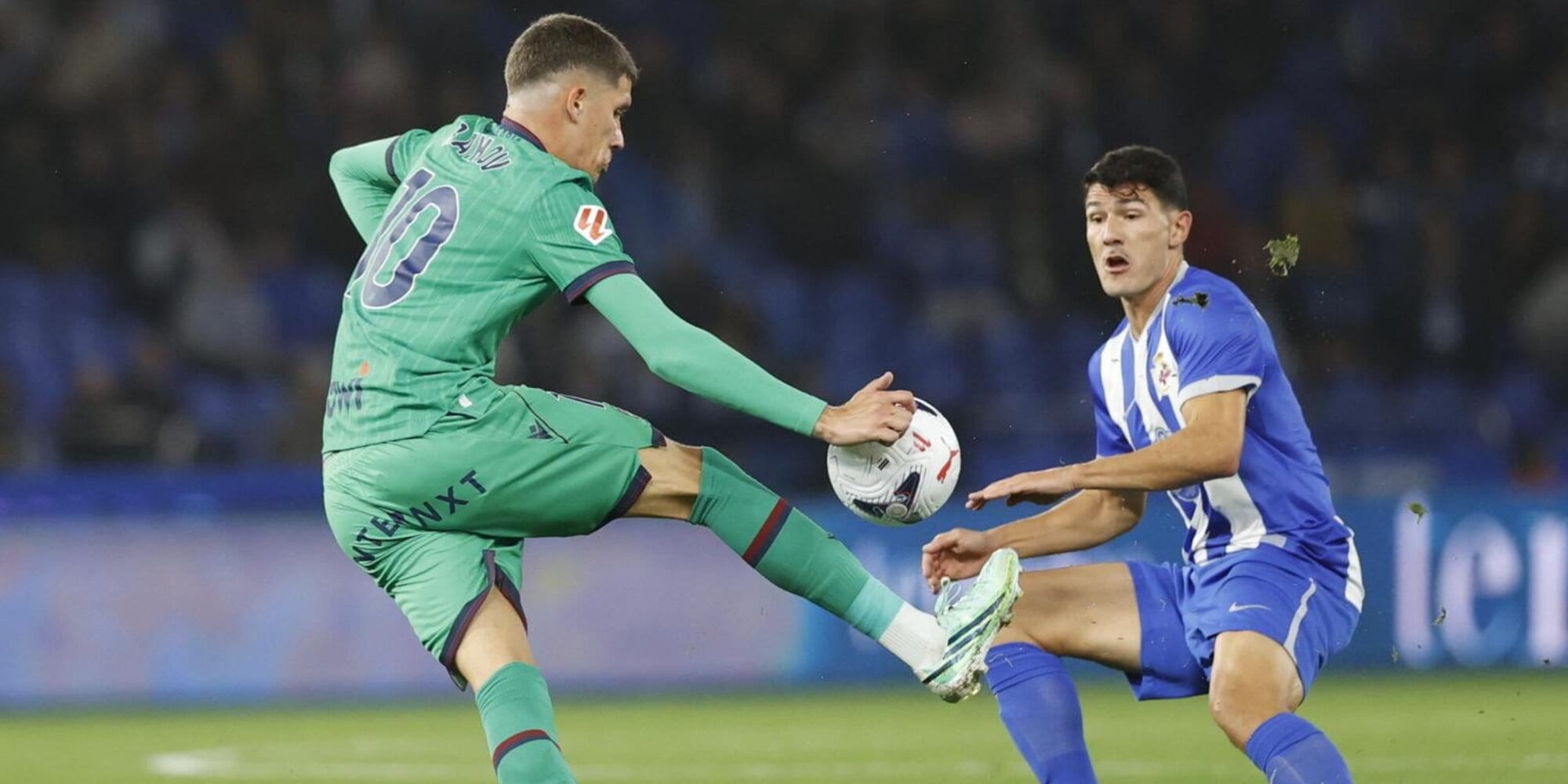 Der ehemalige Lazio-Spieler Ratkov gab beim Unentschieden gegen Levante den Ausschlag: 1:1 gegen Deportivo La Coruna