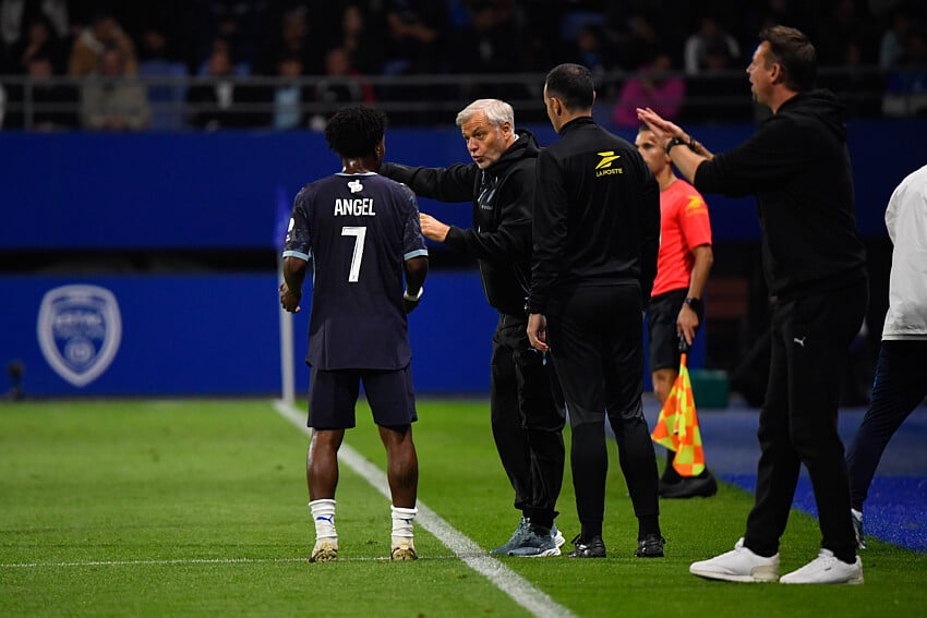 OM: Angel Gomes wurde von Genesio aus der Elf geworfen, das ist bestätigt!