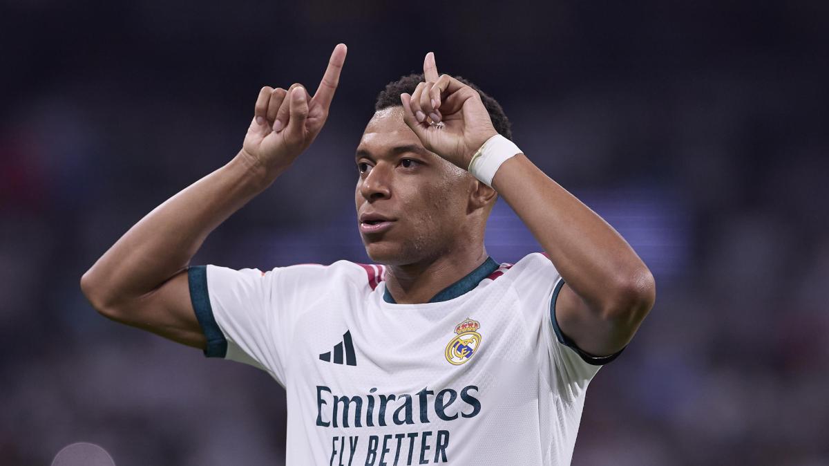Pero vaya fiesta, Mbappé en París por motivos legales: fue interrogado por la Policía Nacional