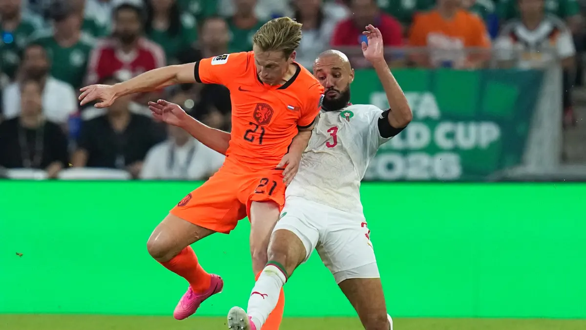 Medizinische Entlassung für De Jong: die Chronologie seiner Tortur
