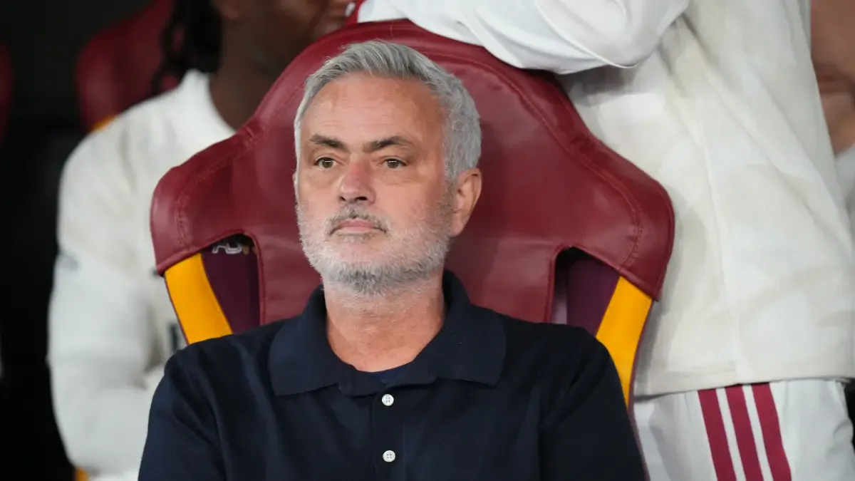 Il messaggio commosso di Mourinho ai tifosi della Roma: "Emozione ed eterna gratitudine"