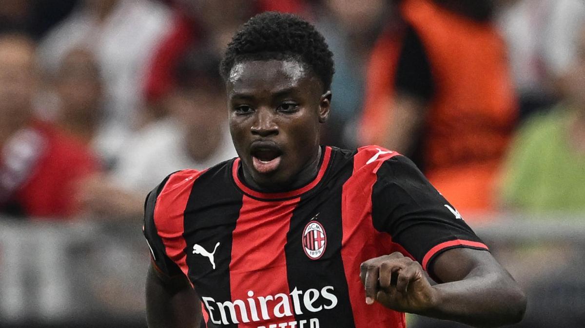 El AC Milan de la Europa League juega al póquer. Spacial Cisse, hace 3: ¿ha nacido una estrella?