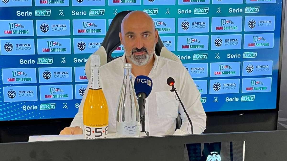 Genua, für den neuen Sportdirektor Melissano Vertrag bis 2028 mit Option