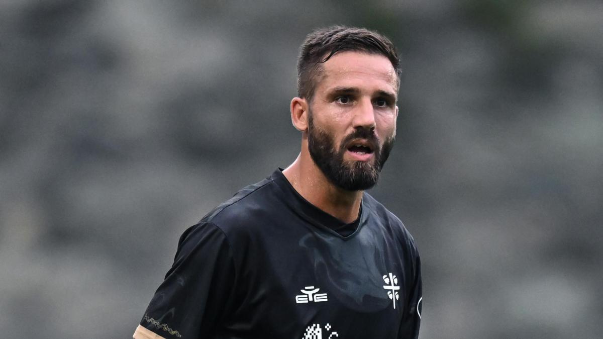 I gol di testa, le esultanza degli ultimi minuti. Da Livorno a Cagliari, Pavoletti dice basta
