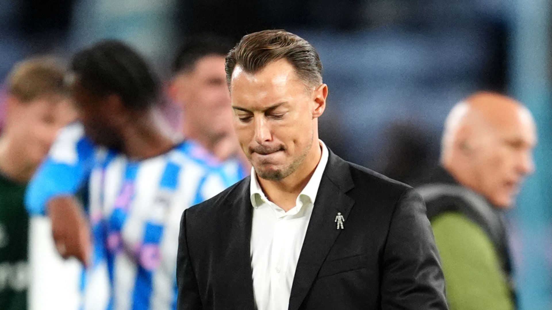 Jaissle è dispiaciuto per la sconfitta del Coventry mentre Carra dice che il Newcastle è stato nuovamente "picchiato".