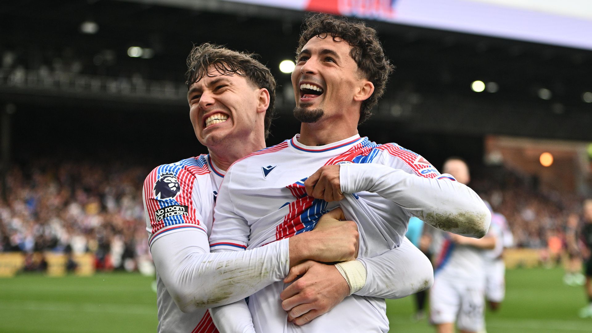 Il palazzo stordisce la foresta al ritorno di Glasner al Selhurst Park