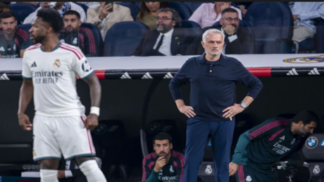 La reazione di Mourinho al fallito tentativo di esibizione di Vinicius contro la Roma