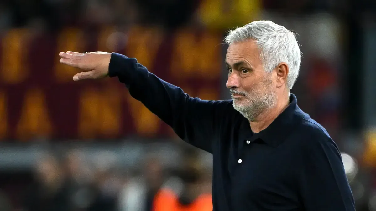 "Le cose si fanno senza vergogna: è normale che quando arriviamo allo stadio scopriamo di Vinicius?"