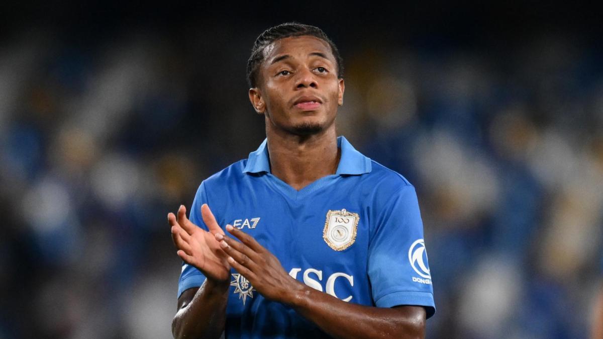 Naples, le rapport médical le confirme : David Neres est blessé à la cuisse. Temps de récupération