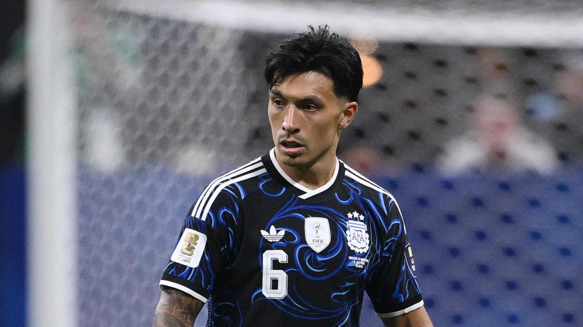 Fuori rosa subito, poi la cessione: il Man' United valuta la punizione per Lisandro Martinez